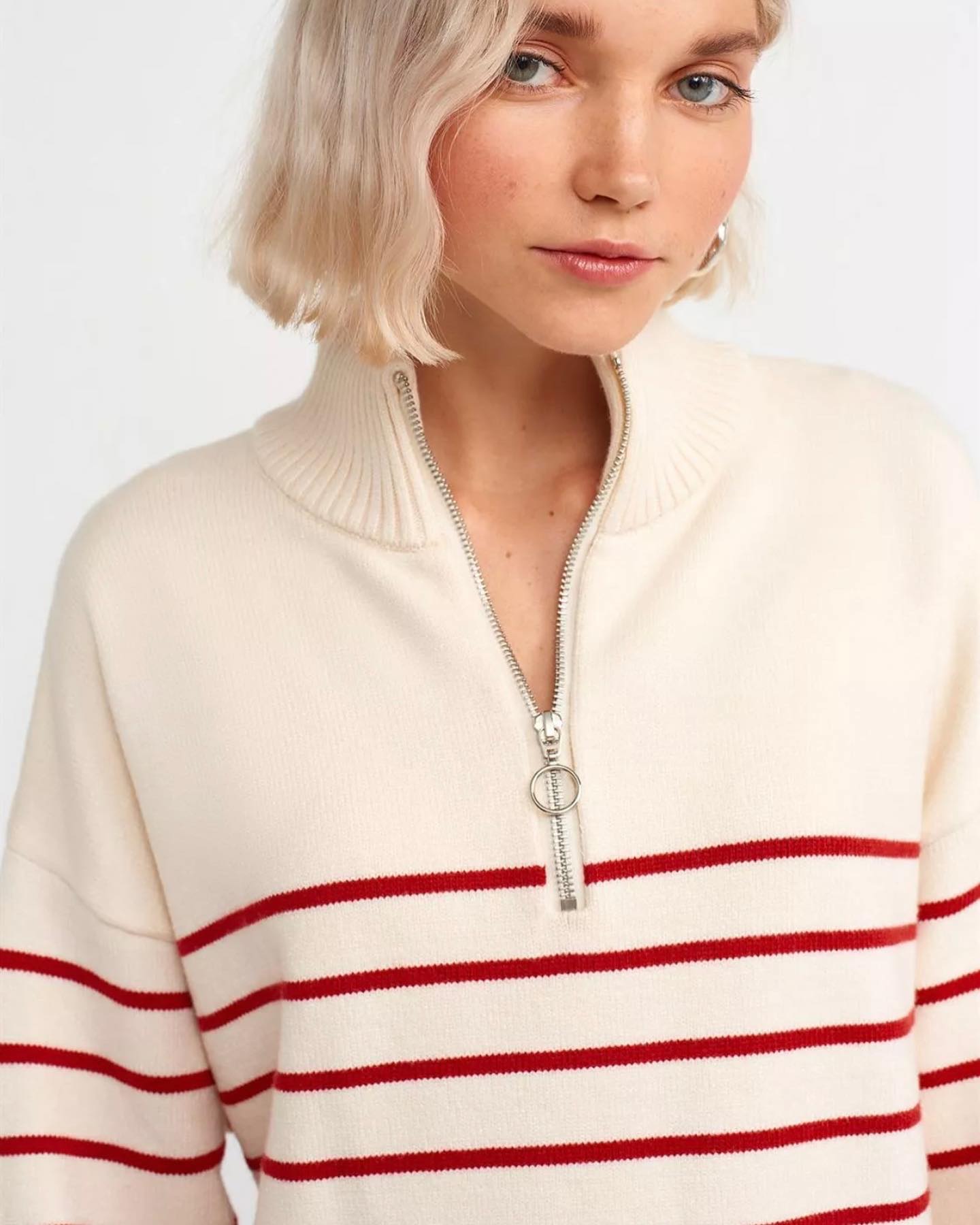 Stand-up Collar Zipper Striped Knitted Sweater